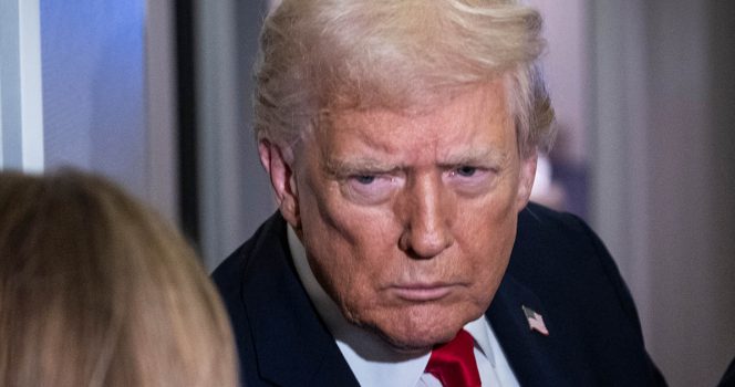 CNN reporter delivers sharp response after Trump brands her “stupid” and “nasty”