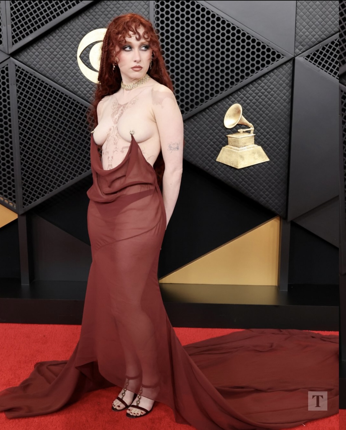 The Queen in Crimson Glass